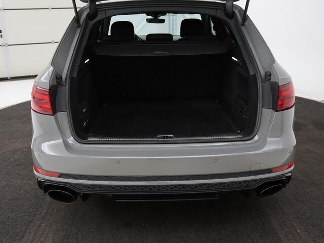 Audi A4 Avant 1.4 TFSI Sport S line black edition | Sfeerverlichting | Automaat | Navi | Cruise Control | Leder | LMV 19 |