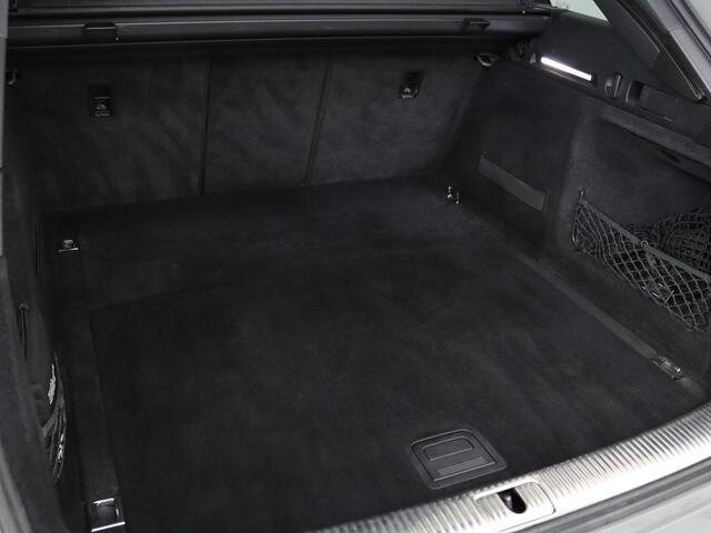 Audi A4 Avant 1.4 TFSI Sport S line black edition | Sfeerverlichting | Automaat | Navi | Cruise Control | Leder | LMV 19 |