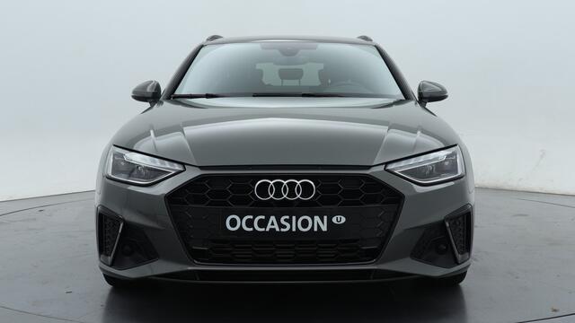 Audi A4 Avant 35 TFSI S edition Competition | Zwart optiek | Tour | 18"LMV |