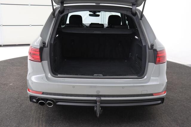Audi A4 1.4 TFSI Sport S Line Black Edition | Leder | Trekhaak | Stoelverwarming | Full LED | Navigatie | Climate control | Parkeerhulp | Cruise control