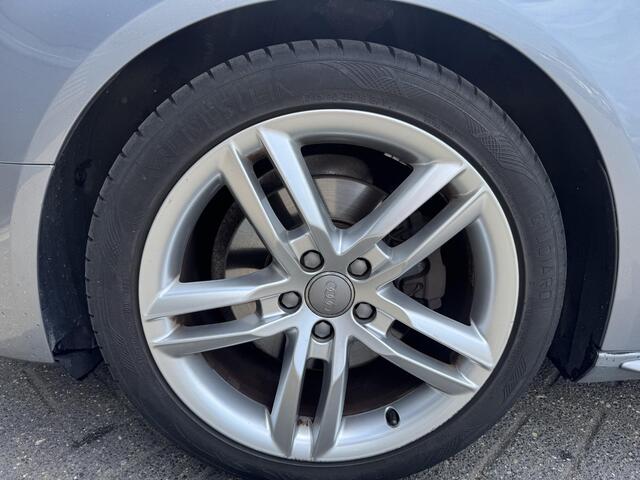 Audi A4 Avant 1.8 TFSI S Edition | Navigatie | Bang & Olufsen | Cruise Control | Lichtmetalen Velgen | Trekhaak |