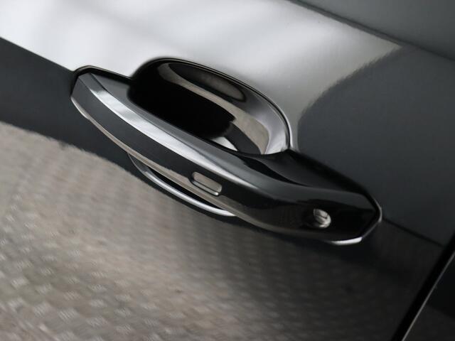 Audi A4 Avant 35 TFSI Advanced Edition Uniek (NL-Auto / Cruise / Navi / Stoelverw. / 19'')