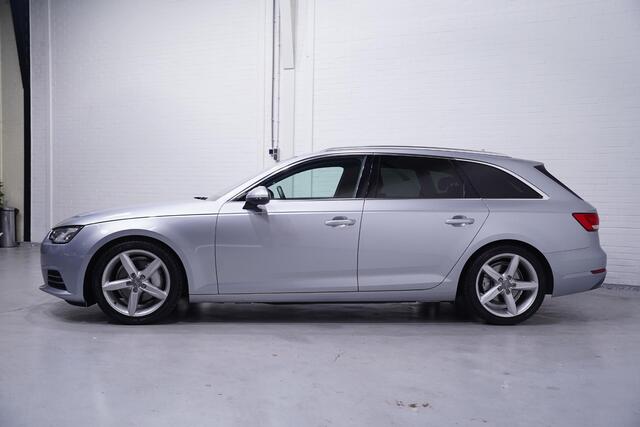 Audi A4 Avant 2.0 TDI ultra S Design Pro Line Plus digi-cockpit sportstoelen drive-select leder/alcantara wegklapbare-trekhaak sportonderstel keyless start/entry schakelflippers cruise controle PDC v+a 18"LMV private-glas
