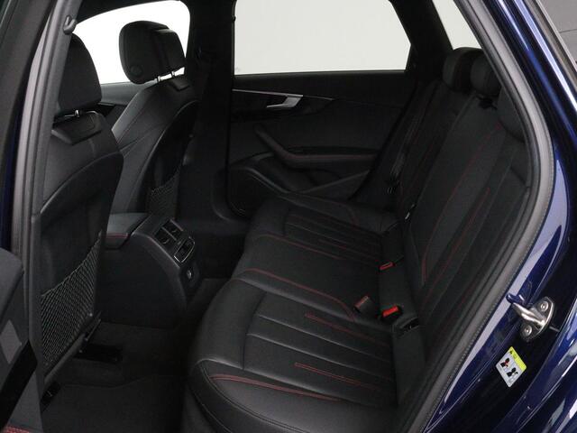 Audi A4 45 TFSI quattro Sport S line Black Edition | Leder | Trekhaak | 360 camera | Virtual Cockpit | Matrix LED | Navigatie | Sportstoelen | Park Assist | Climate control