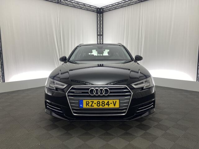 Audi A4 Avant 2.0 TFSI MHEV Quattro Sport Edition Automaat | Navi | Elek. Trekhaak |