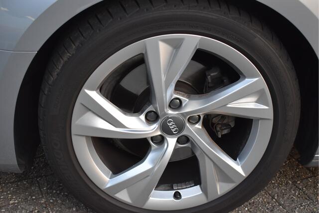 Audi A4 Avant 40 TFSI Sport S line edition,,S-LINE INTER / EXTR,ORGINEEL NEDERLANDSE AUTO,BOEKJES,NAP EN ONDERHOUDSHISTORIE