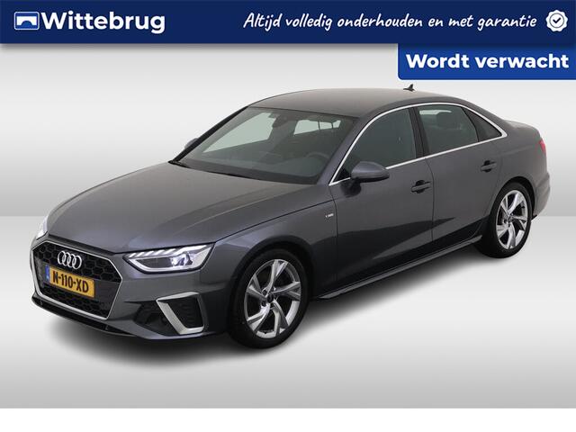 Audi A4 Limousine 35 TFSI 150pk S-Tronic S edition / Panoramadak / S-Line Exterieur & Interieur / Navigatie / LED Koplampen / Parkeersensoren / 18" LMV