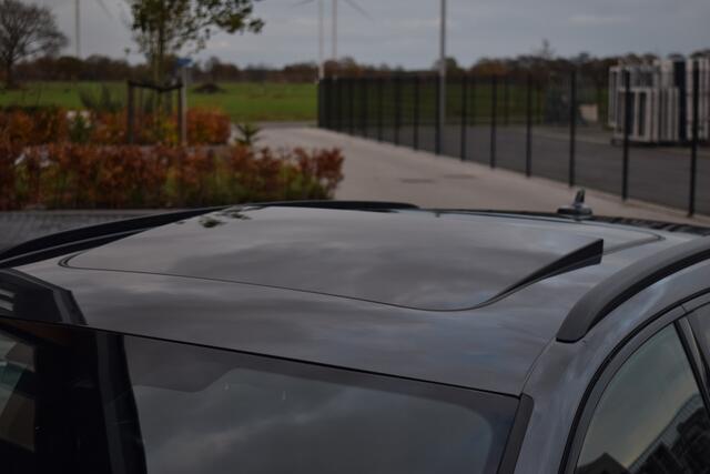 Audi A4 35 TFSI 150pk S-tronic S-line Black Edition | Panoramadak | Virtual | Sfeerverlichting