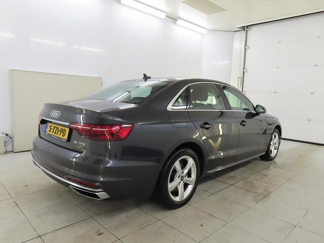 Audi A4 Limousine 35 TFSI Advanced Edition Climate controle | Navigatiesysteem | Parkeersensoren | Cruise controle | Keyless