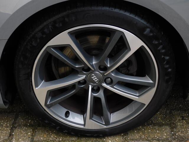 Audi A4 Avant 40 TFSI Sport S line black edition TOPSTAAT! DEALER ONDERHOUDEN! LEER! NAVI! BLUETOOTH!