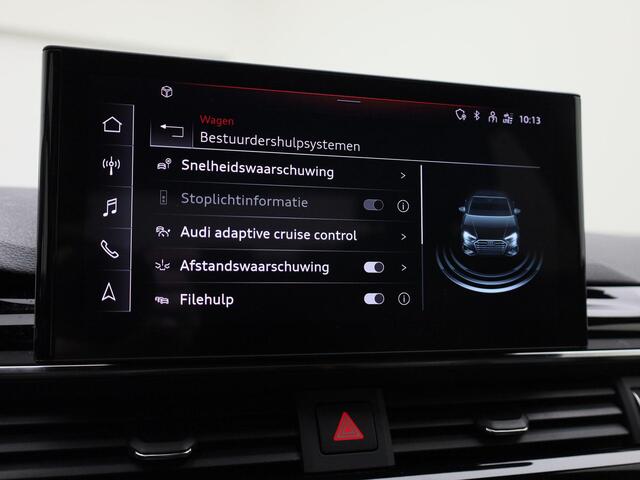 Audi A4 Limousine 35 TFSI S edition Competition · Apple/Android Car Play · Adaptive Cruise Control · Leder/stof · Camera + Parkeersensoren · Stoelverwarming · Garantie t/m 24-03-2026 of 100000km