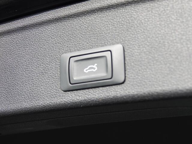 Audi A4 Avant 40 TFSI 204PK S-LINE Competition VIRTUAL | H-LEER | ACC | ECC | NAVI