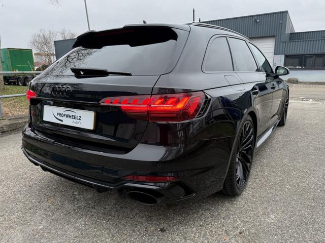 Audi A4 Avant 2.9 TFSI RS4 quattro Pano/Ceramic/360