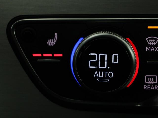 Audi A4 Limousine 35 TDI Launch edition Sport | Panoramadak | 360 Camera | Trekhaak | Adaptive Cruise | Carplay | Climate Control | LED