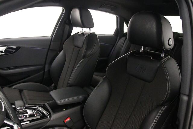 Audi A4 Limousine 35 TFSI S edition Competition | Adaptive cruise control | Achteruitrijcamera | Audi Sound | Navigatie | Full-Led