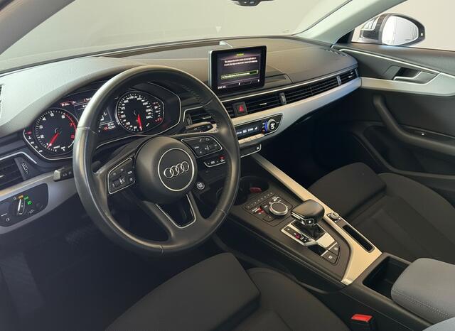 Audi A4 Avant 35 TFSI 2.0 150PK S-TRONIC SPORT EDITION NAVI/PDC/LED
