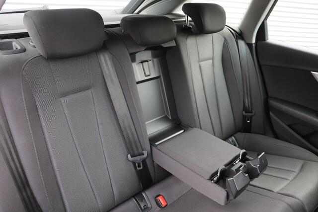 Audi A4 Avant 2.0 TDI Design Pro Line Plus Aut (Clima Navi CruiseControl 17InchLMV Pdc V+A)