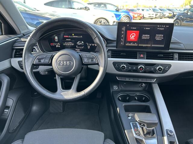 Audi A4 Limousine 35 TFSI S edition | Camera | B&O Audio | Stuur+Stoel verwarming| Elektrisch Schuif/Kantel-Dak | Climate Control |