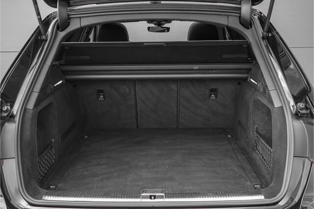 Audi A4 Avant 40 TFSI S Edition Competition Pano ACC Stoelverw Camera 18"