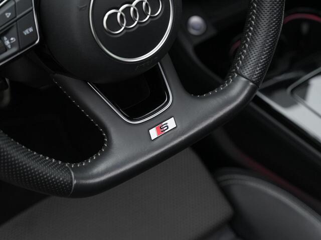 Audi A4 Avant 35 TFSI S edition S-Line | Panoramadak | Trekhaak | Navigatie | Sportonderstel | Elektrische achterklep