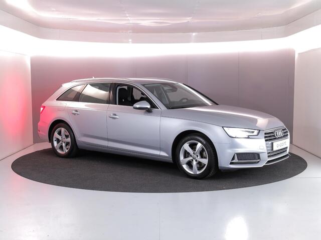 Audi A4 Avant 35 TFSI Sport Lease Edition 150pk | Navigatie | 17 inch Lichtmetalen velgen | Climatronic | Sportstoelen | Parkeersensoren achter