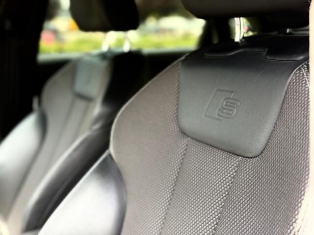 Audi A4 2.0 TFSI A/T 140KW S-LINE VIRTUAL DASHBOARD NL-AUTO