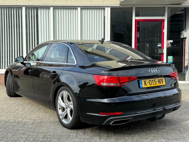 Audi A4 35 TFSI Sport Edition 150 PK Automaat I LED I Trekhaak I Navi I Cruise