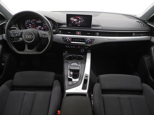 Audi A4 Avant 45 TFSI quattro Hybrid | Sportstoelen | Keyless | Virtual | Stoelverwarming | Climate | Cruise | PDC