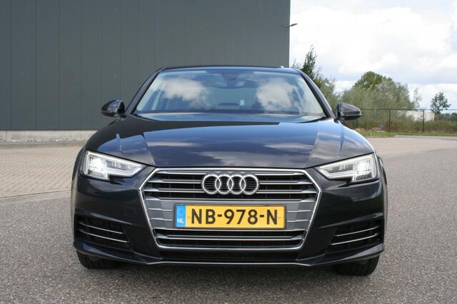 Audi A4 Limousine AUTOMAAT 2.0 TDI Lease Ed.