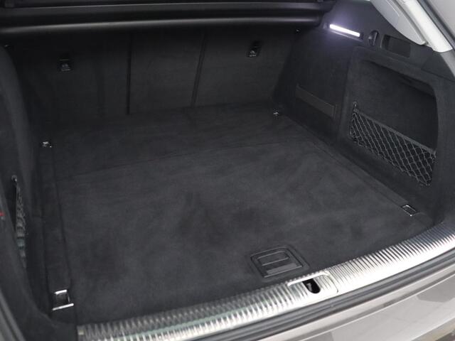 Audi A4 Avant 35 TFSI Advanced Edition | Trekhaak | RS-Wheels | Virtual dashboard | Carplay | Climate control | Full LED | Cruise control | Navigatie |