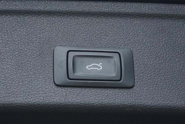 Audi A4 Avant 35 TFSI Sport S line edition