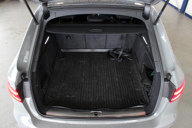 Audi A4 Avant 2.0 TFSI MHEV S-Line Black Edition Pano | Standkachel | Keyless | Trekhaak | Virtual Cockpit | RS4 Remmen | Leder | Stoelverw. | Adapt. Cruise | 20" LMV | Camera | PDC V+A – foto 6