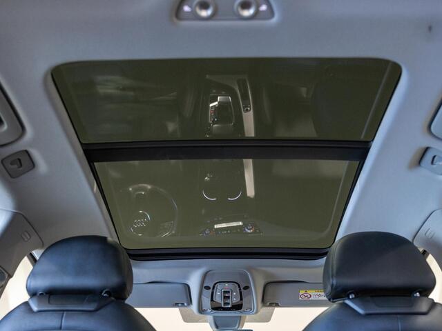 Audi A4 Avant 35 TFSI Advanced Edition / 150pk / Panorama dak / Leder / Stoelverwarming /