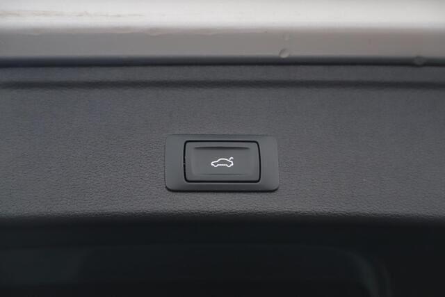 Audi A4 Avant 35 TFSI Sport Lease Edition 150PK NAP LED LMV Sportstoelen Navigatie Bluetooth Climate Cruise Control Elektrische Achterklep