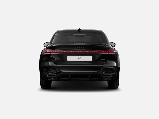 Audi A5 S edition (B10) 2.0 TFSI e 220 kW / 299 PK Limous Optiekpakket zwart-glanzend - Privacy glas - Techniek pakket plus
