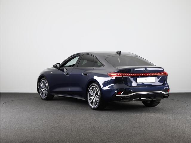 Audi A5 2.0 TFSI edition one S-edition, optiekpakket zwart, matrix-led koplampen, MMI bijrijdersscherm, omgevingscamara's, adaptive cruise control