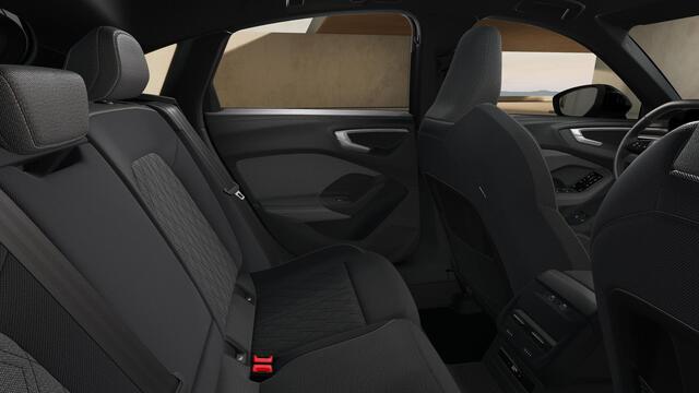 Audi A5 2.0 e-hybrid quattro S edition trekhaak, omgevingscamera's, adaptive cruise control, MMI bijrijdersscherm, comfortsleutel, optiek pakket zwart, LM velgen 20"