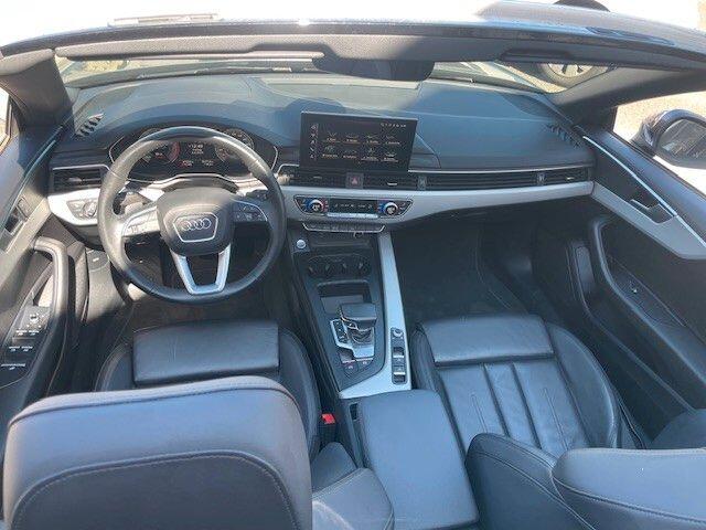 Audi A5 Cabriolet 40 Tfsi S-Tronic (150kW/204pk) ** MATRIX, LEDER, VIRTUAL, NEKVERW, 18-inch LMV, ADAPT. CRUISE ** 1e EIG - ¤ 28.600,= onder NP ** ** INFORMEER OOK NAAR ONZE AANTREKKELIJKE FINANCIAL-LEASE TARIEVEN **