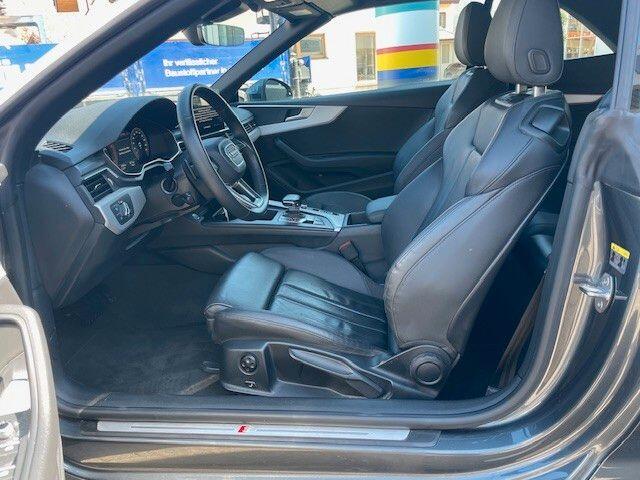 Audi A5 Cabriolet 40 Tfsi S-Tronic (150kW/204pk) ** MATRIX, LEDER, VIRTUAL, NEKVERW, 18-inch LMV, ADAPT. CRUISE ** 1e EIG - ¤ 28.600,= onder NP ** ** INFORMEER OOK NAAR ONZE AANTREKKELIJKE FINANCIAL-LEASE TARIEVEN **
