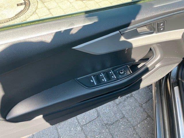 Audi A5 Cabriolet 40 Tfsi S-Tronic (150kW/204pk) ** MATRIX, LEDER, VIRTUAL, NEKVERW, 18-inch LMV, ADAPT. CRUISE ** 1e EIG - ¤ 28.600,= onder NP ** ** INFORMEER OOK NAAR ONZE AANTREKKELIJKE FINANCIAL-LEASE TARIEVEN **