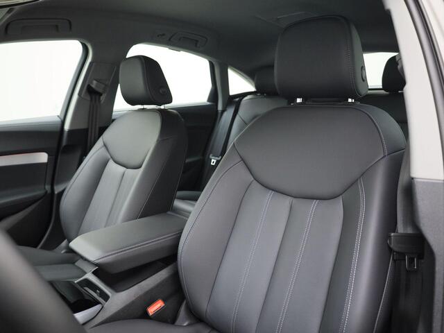 Audi A5 Limousine Advanced edition 35 TFSI 150 pk · First edition · Lederen bekleding · Sportstuur · Elektrisch verst. stoelen · Velgen zwart gepoedercoat