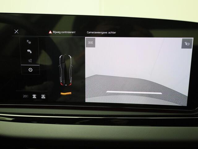 Audi A5 Limousine Advanced edition 35 TFSI 150 pk · First edition · Lederen bekleding · Sportstuur · Elektrisch verst. stoelen · Velgen zwart gepoedercoat