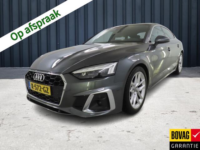 Audi A5 Sportback 35 TFSI S Edition (150 PK) 2e-Eig. & Keurig-Onderh. BOVAG-Garantie. NL-Auto. S-Line, Navigatie, Cruisecontrol, Parkeersensoren, Elek.-Achterklep, DAB, Lm-Velgen-18Inch, Privacy-Glas