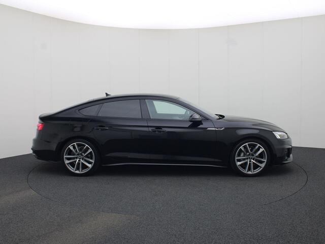 Audi A5 Sportback 40 TFSI/204PK S Line · Leder · Elektrische stoel verstelling · Camera · Apple/Android Car Play · Adaptive Cruise Control ·