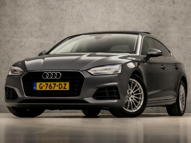 Audi A5 Sportback 35 TFSI Sport 150Pk Automaat (SCHUIFDAK, APPLE CARPLAY, LEDER, STOELVERWARMING, SPORTSTOELEN, GETINT GLAS, TREKHAAK, PARKEERSENSOREN, NIEUWE APK, NIEUWSTAAT)