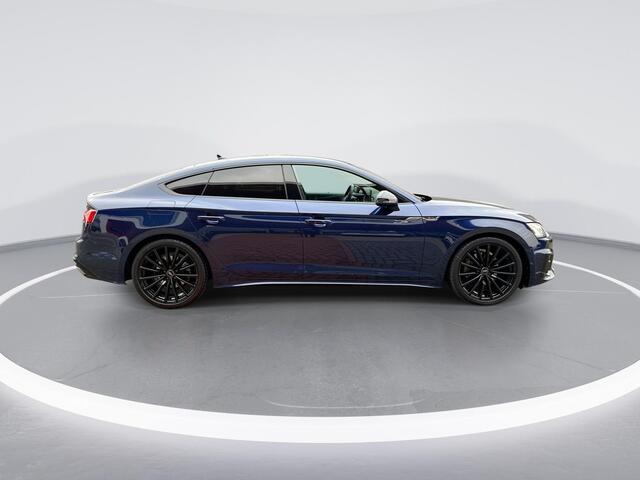 Audi A5 Sportback 35 TFSI 150pk S-Tronic S edition Competition · Camera · Apple/Android Car Play · Navigatie · P-Sensoren · Stoelverwarming · 19'' Inch ·