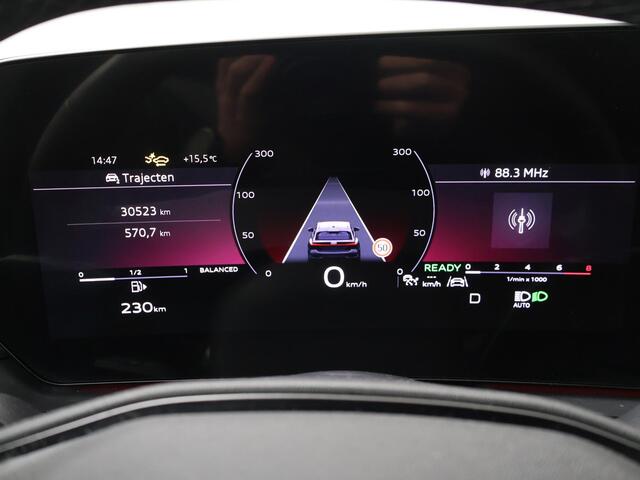 Audi A5 Avant S edition 40 TFSI S tronic | Adaptive cruise controle | Lederen interieur | Elektrisch verstelbare stoelen | Ambienteverlichting multi color | Privacy glass |