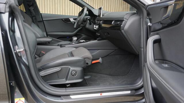 Audi A5 Sportback 2.0 TFSI 225pk 2x S-line Black edition Pano.Dak Sfeerverlichting 19inch LM Black Optik RS Grille *NL auto* Uitstraling!