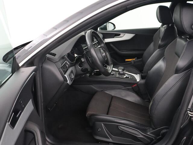 Audi A5 40 TFSI Sport S-Line edition | Carplay | Sportstoelen | Full LED | Half leder | Navigatie | Parkeerhulp | Cruise control | Bluetooth | Climate control | Sportstuur