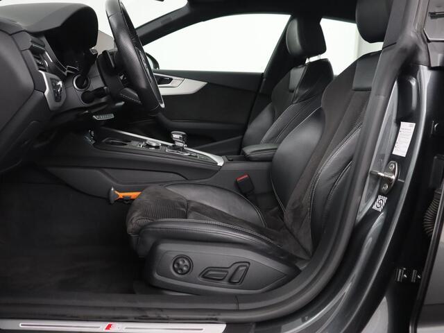 Audi A5 2.0 TFSI quattro Sport Pro Line S | Head-Up | Matrix LED | Stoelverwarming | Adaptive cruise | Carplay | Leder/Alcantara | B&O Sound | Park Assist | Navigatie | Camera | Side Assist | Elektrische stoelen | S Line
